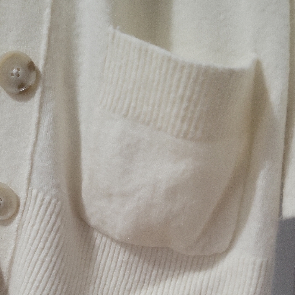 White Button-Up Cardigan - Picture 7 of 8